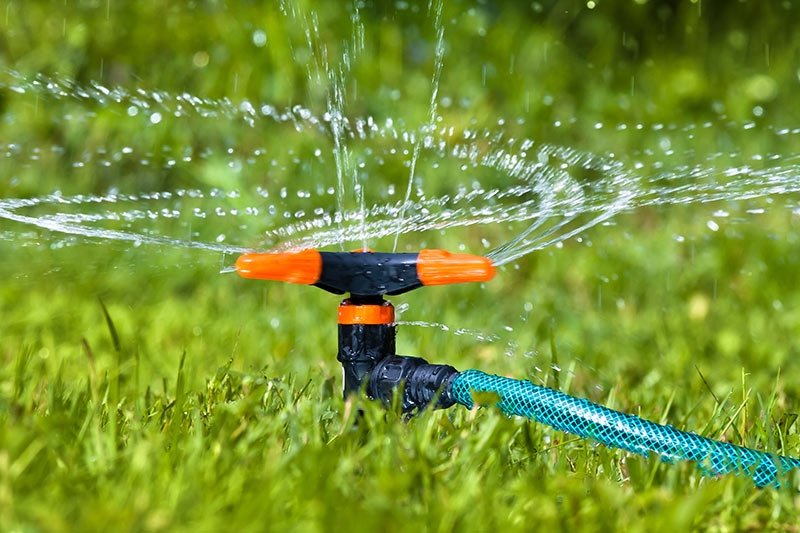 5 Of The Best Lawn Sprinkler For Healthy Grass