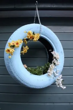 Tyres - Low-Budget DIY Garden Pots