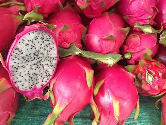 Look at the color - When Dragon Fruit Is Ripe