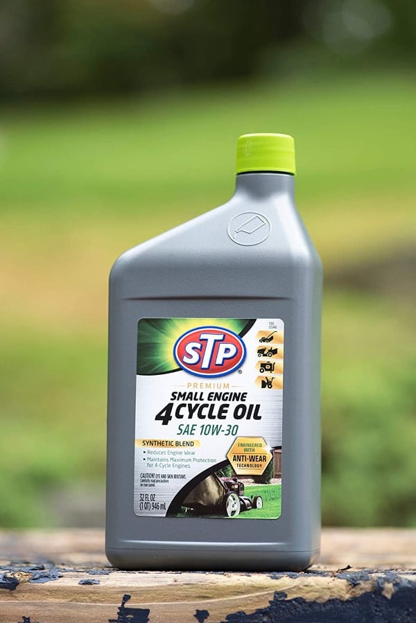 STP 18588 Synthetic 4 Cycle Oil for Snowblower Best Oil For Snowblower
