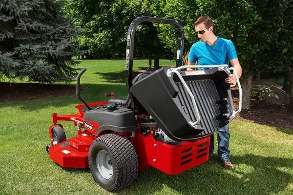 Snapper 560Z Kawasaki 61 Inch V Twin Engine 24HPZero Turn Mower Best Zero Turn Mower for 10 Acres 2