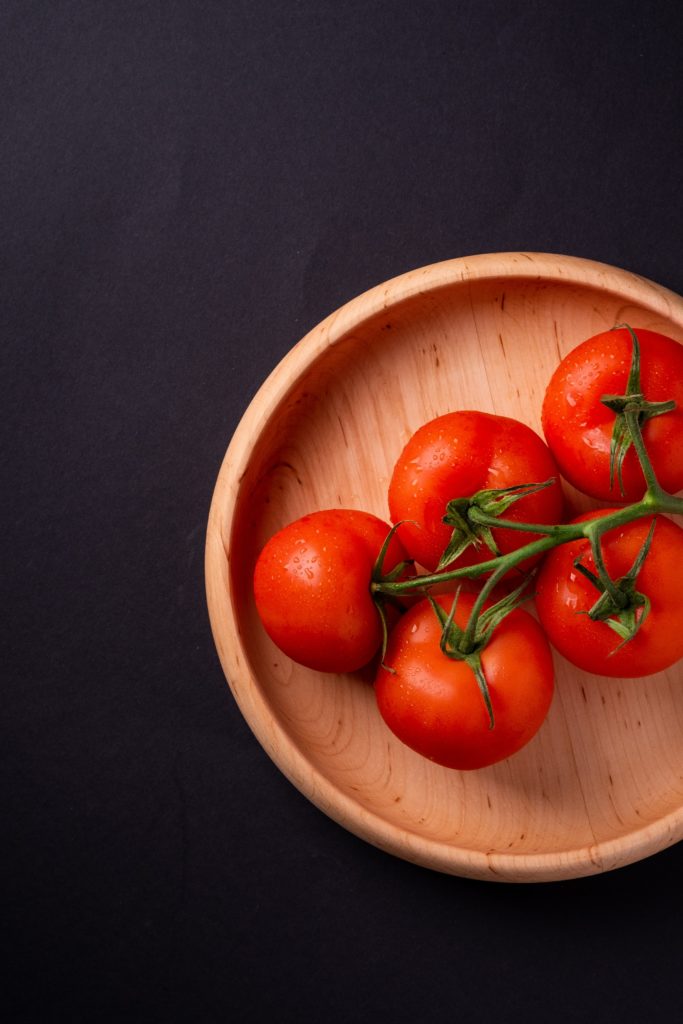 Tomatoes in a bowl—how to grow tomatoes in Hawaii?