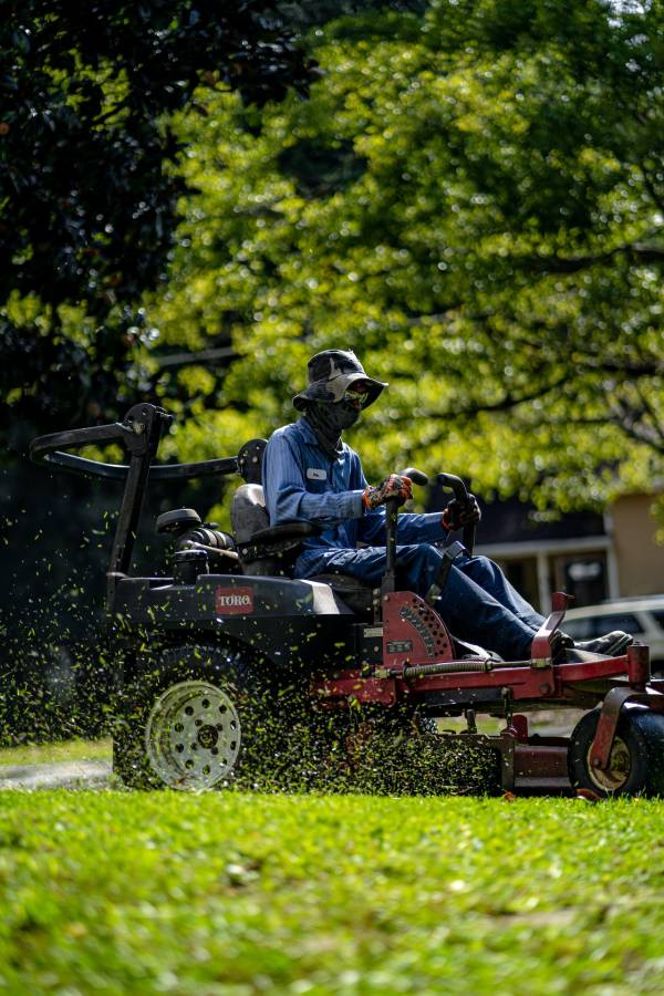 A person riding on lawn mower—why wont my zero turn mower move