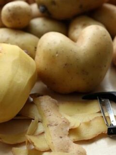 Potato Peel Peel Harvest Peeler Produce Potatoes