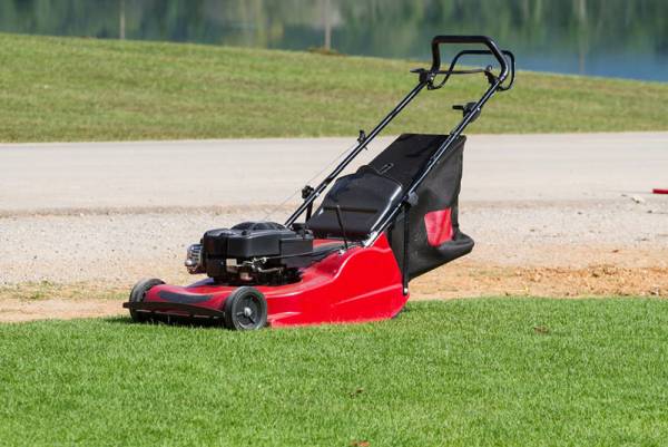 Lawn Mower Repairs and Tips