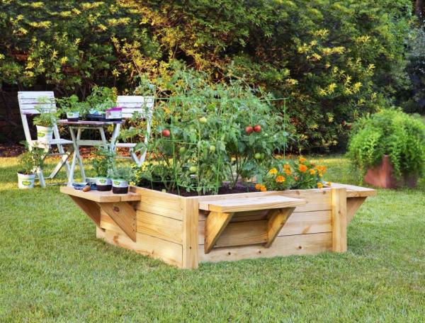 Raised Bed with Benches Easy DIY Raised Garden Bed Ideas