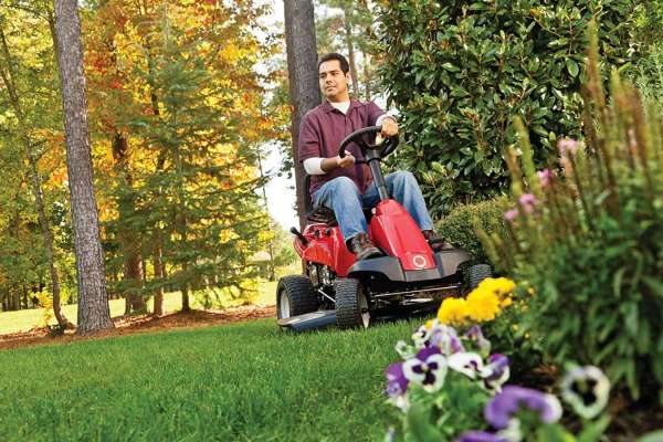 Troy Bilt 30 Inch Neighborhood Riding Lawn Mower Best Lawn Tractor For The Money