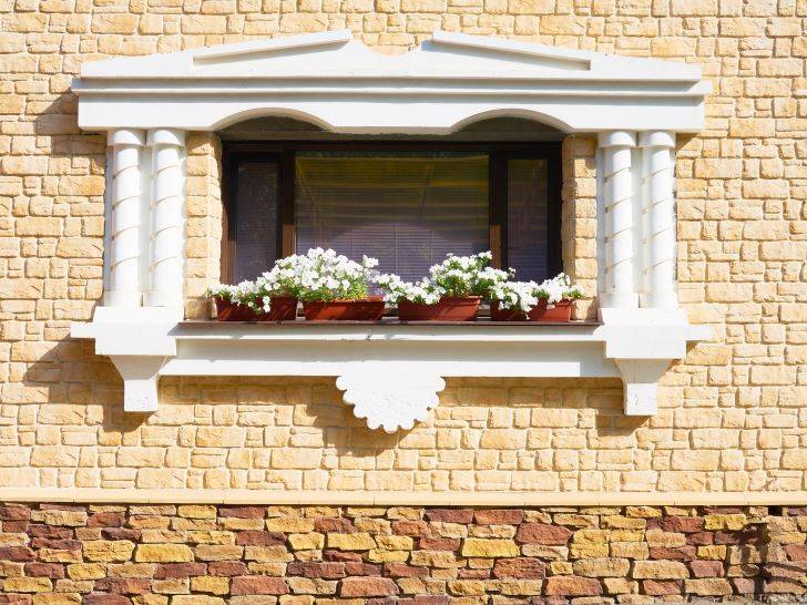 Ideas For Fall Window Boxes Use Classic White